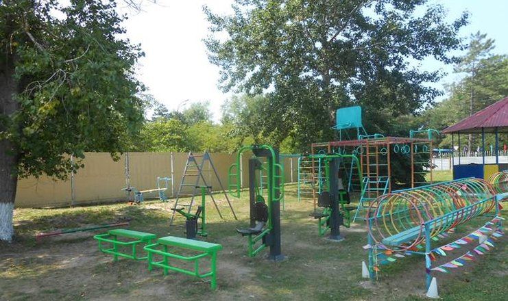 Детский оздоровительный лагерь "Зори Анапы"