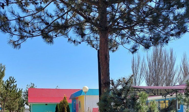 Детский оздоровительный лагерь "Зори Анапы"