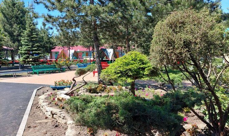 Детский оздоровительный лагерь "Зори Анапы"